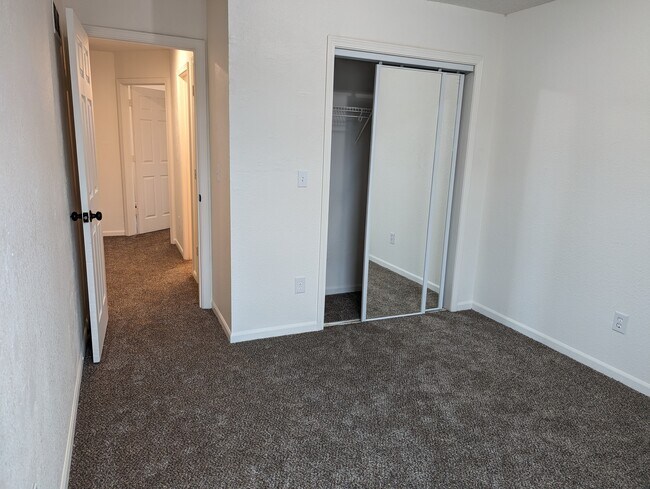 Bedroom 3 - 823 Spring Ct