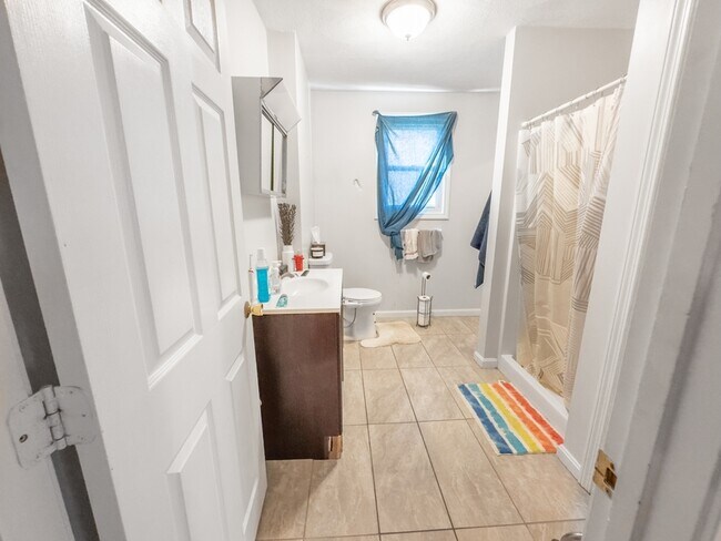 Building Photo - 28 Fisk Ave