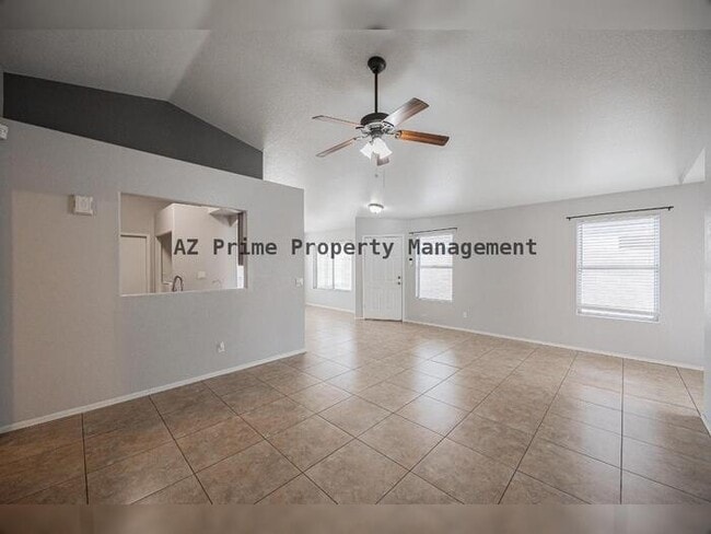 Building Photo - 5014 W Ponderosa Ln