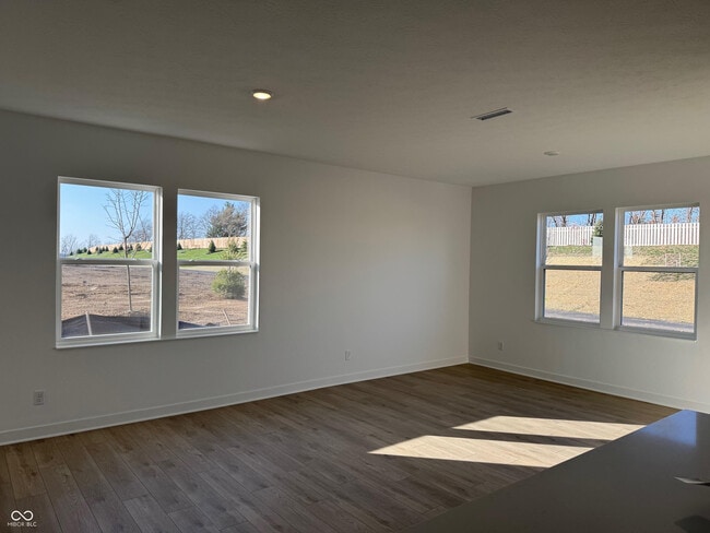 Building Photo - 15122 Farrington Rd