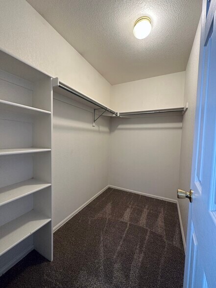 Building Photo - 2085 E 103rd Ave