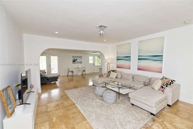 Building Photo - 8240 SW 62nd Ct