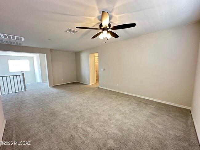 Building Photo - 7806 S Land Grant Dr