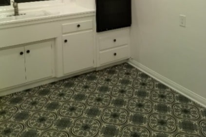 beautiful new kitchen floor - 21 Alamitos Ave