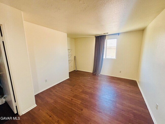 Building Photo - 36753 37th St E
