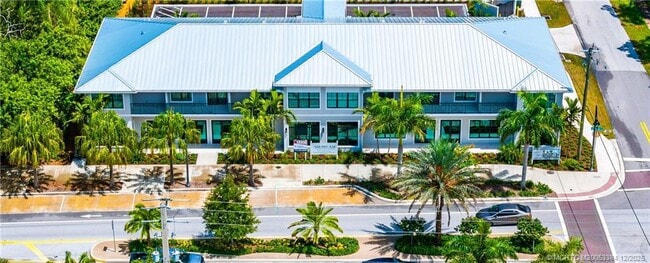 Building Photo - 3375 SW Mapp Rd