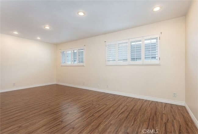 Building Photo - 5353 Corteen Pl