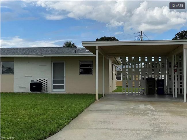 Building Photo - 2203 Gladiola Dr