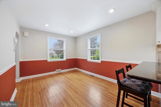 Building Photo - 116 Walnut Hill Ln