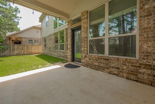 Building Photo - 155 Lindenberry Cir