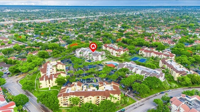 Building Photo - 9140 SW 123rd Ct