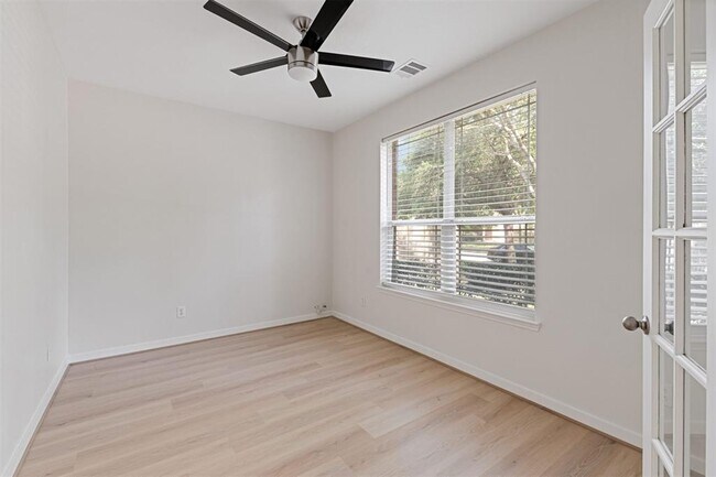 Building Photo - 16407 Azimuth Dr
