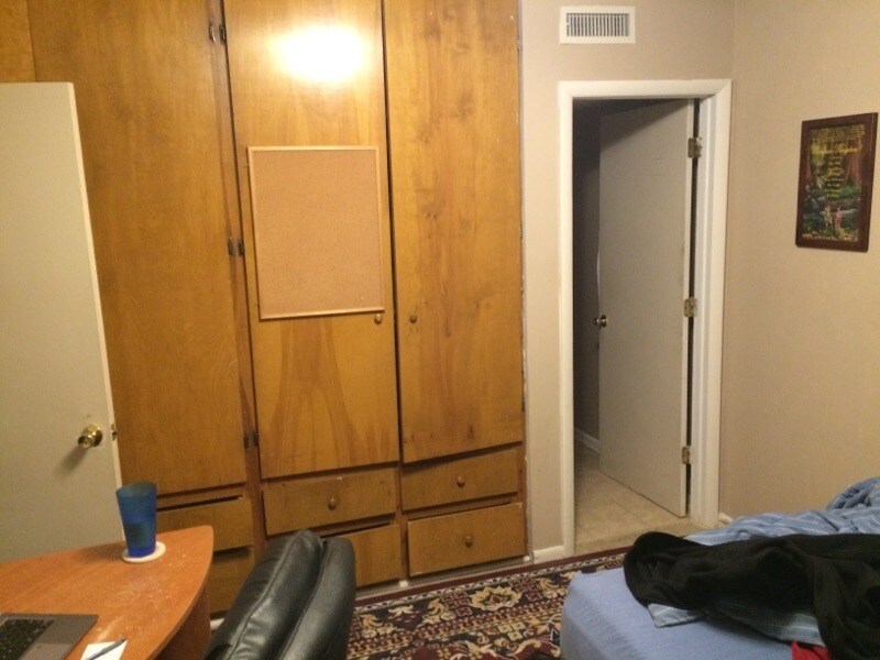 Bedroom 1 - 229 E King St