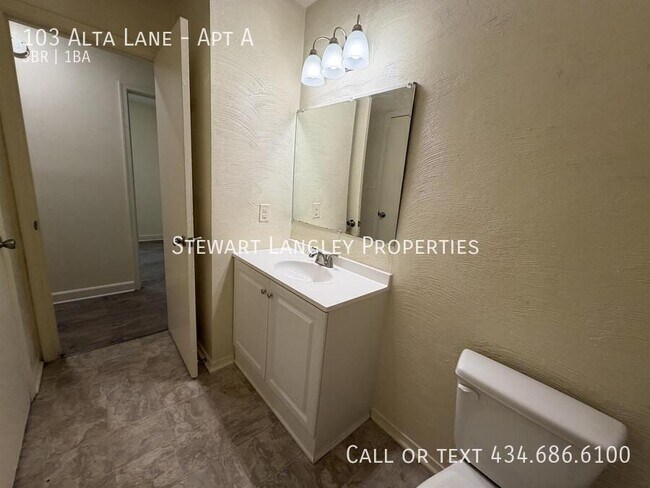 Building Photo - 103 Alta Ln