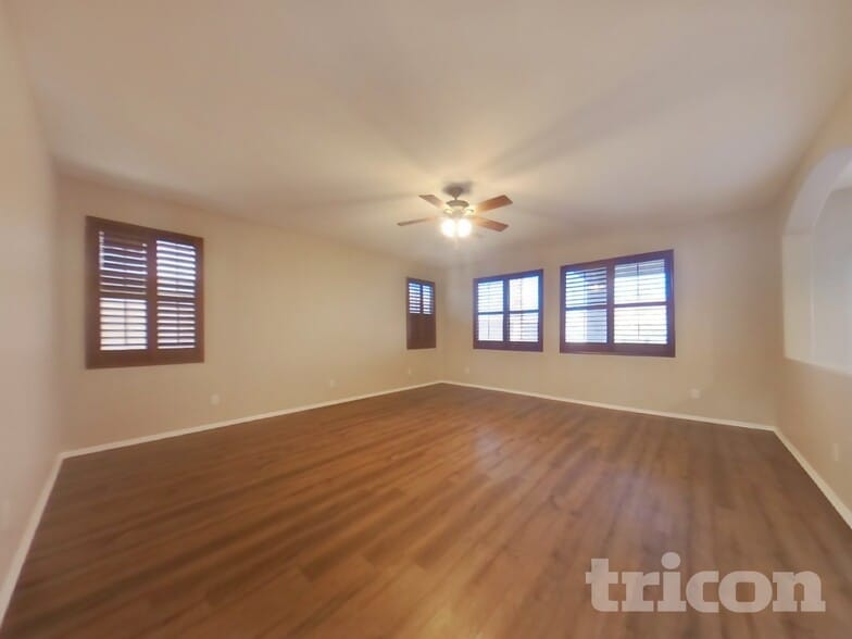 Building Photo - 21650 Dietz Dr