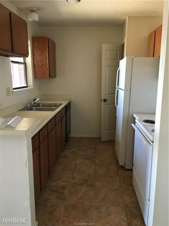 Building Photo - 2 br, 1 bath Condo - 1107 Verde Dr Apt 28