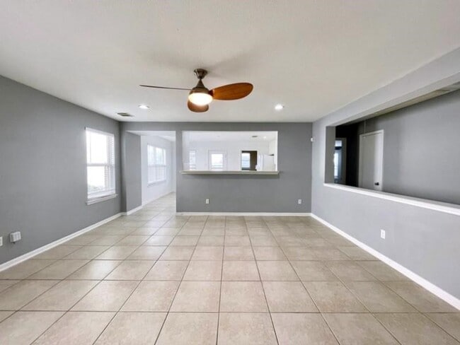 Building Photo - 14003 Prosperity Ridge Dr