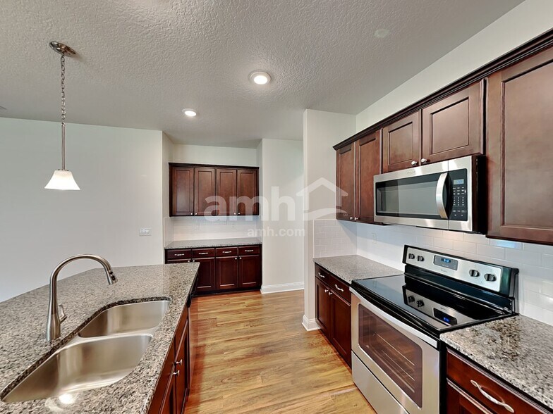 Building Photo - 713 Celebration Lane
