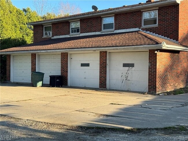 Building Photo - 8577 Fair Rd