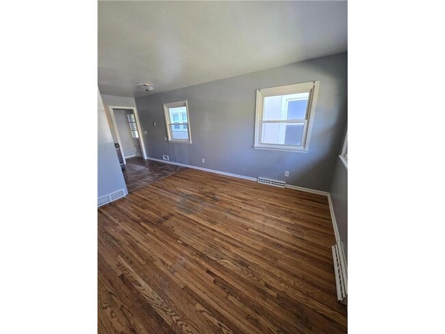 Building Photo - 1715 Polk St NE