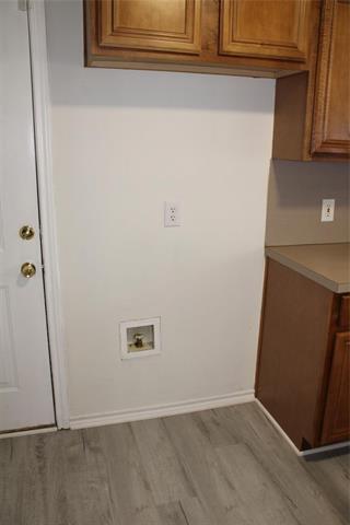 Building Photo - 1706 Caravan Trail