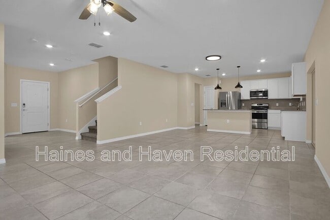 Building Photo - 1042 Michelangelo Ln