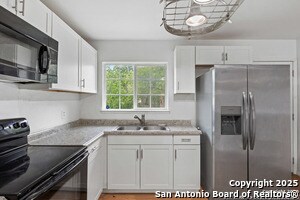 Building Photo - 5431 Stonybrook Dr