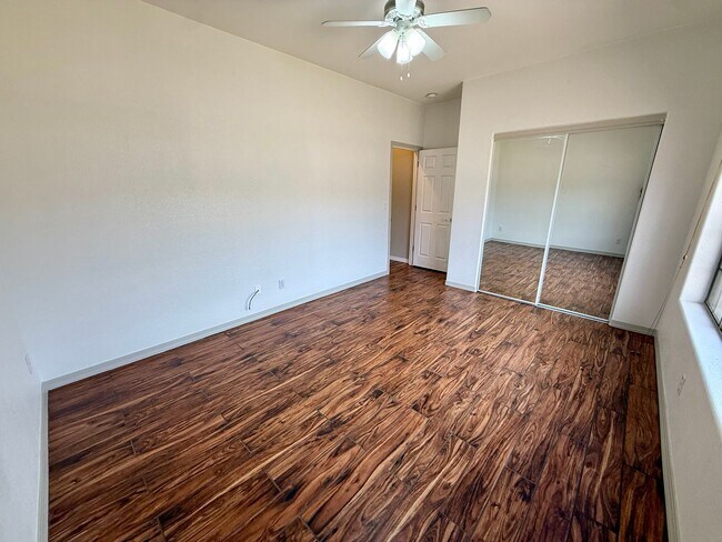 Building Photo - 2116 Roy Rogers Way