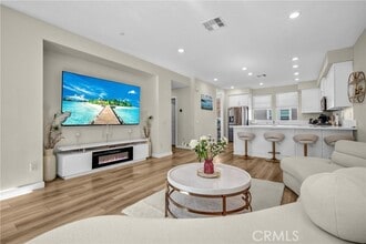 Building Photo - 27120 Vly Oak Pl