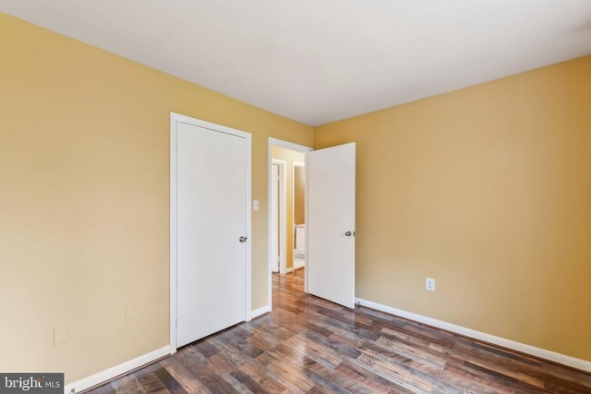 Building Photo - 5566 St Charles Dr