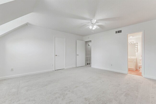 Building Photo - 14719 Barryknoll Ln