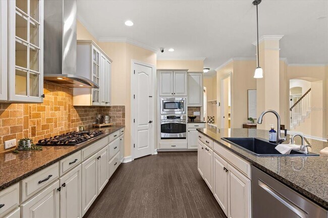Building Photo - 7231 Sangalla Dr