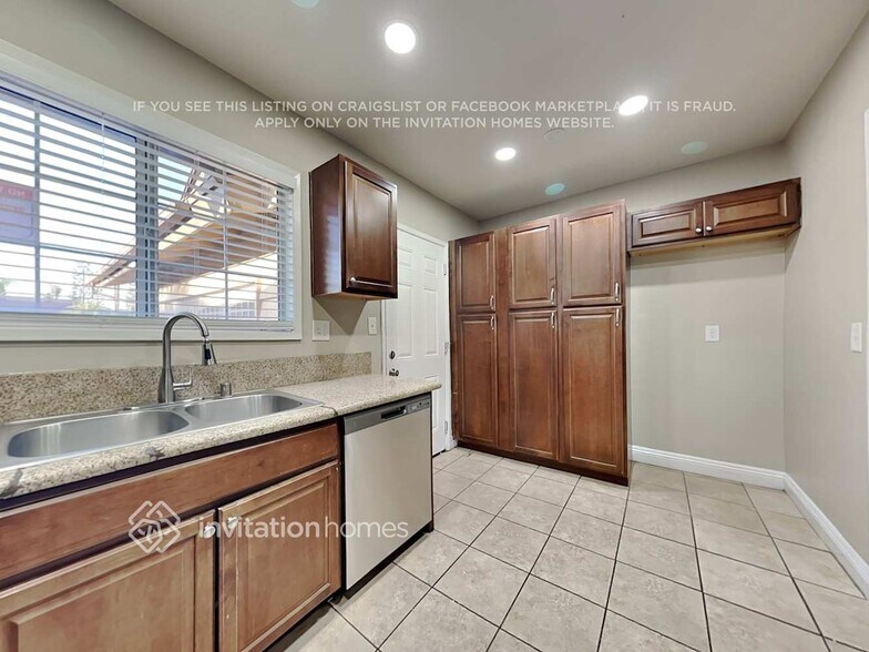 Building Photo - 7175 De Palma St