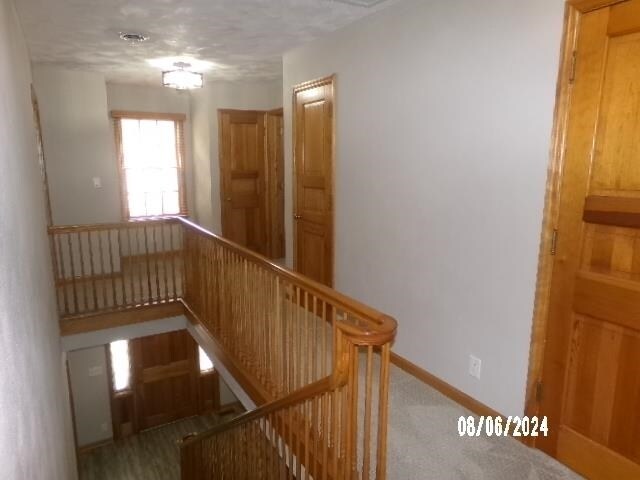 Building Photo - 830 Sherwood Dr NE