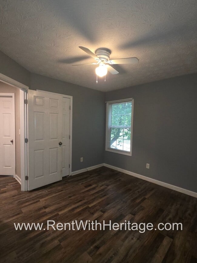 Building Photo - Immaculate 5-bedroom, 3-bath home in the Cedar Mountain Park subdivision in Douglasville, GA.