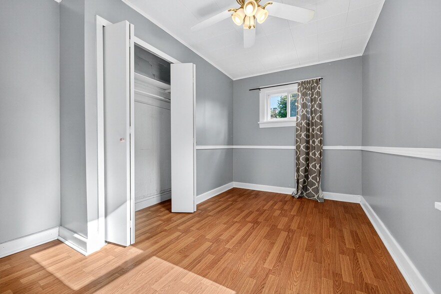 Second Bedroom on Main Floor - 4429 S Hills Dr