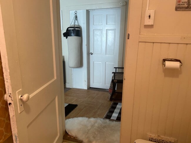 Building Photo - 410 Cascadilla St