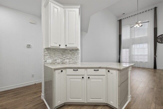 Building Photo - 1314 Glenwood Canyon Ln