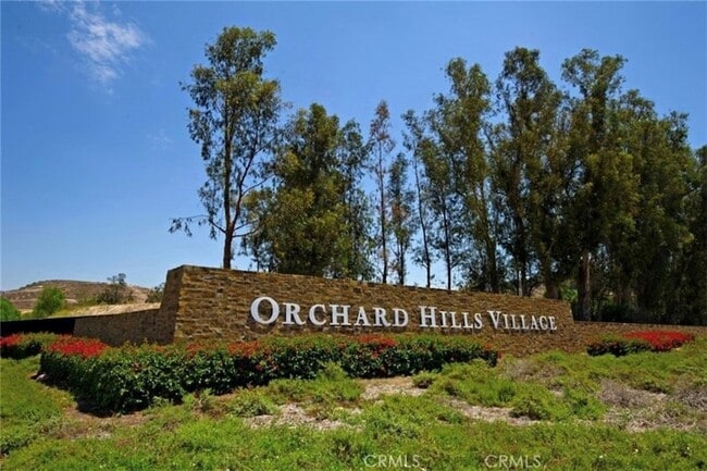 Building Photo - 119 Della