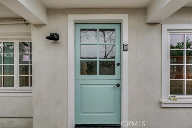 Building Photo - 575 Through St