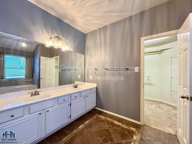 Building Photo - 9747 Copperway