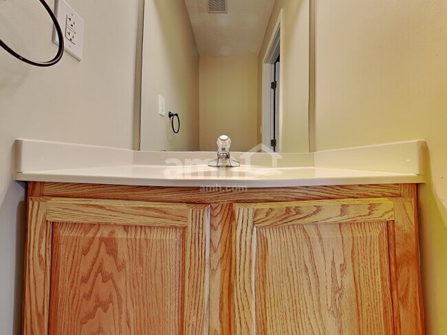 Building Photo - 10418 Antietam Rdg