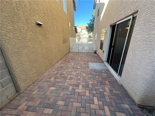 Building Photo - 1276 Plum Canyon St