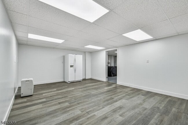 Building Photo - 29 Summerhill Dr