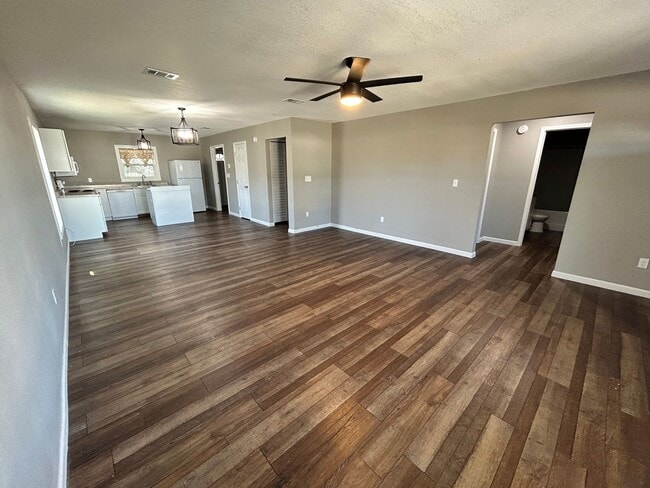 Building Photo - 6522 Olokee St