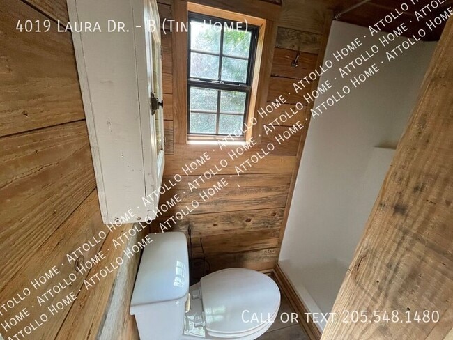 Building Photo - 4019 Laura Dr