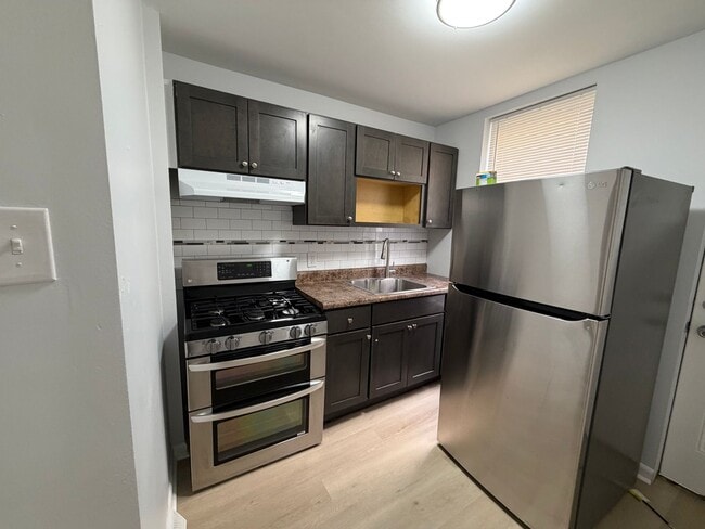 Building Photo - Charming 2BR/1Bath House! Section 8 ONLY!