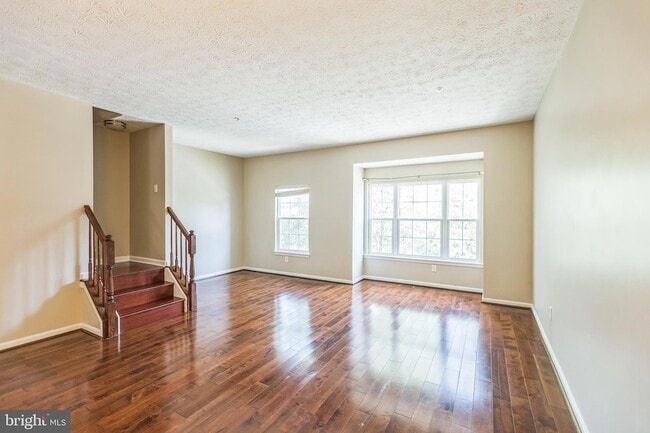 Building Photo - 4226 Lavender Ln