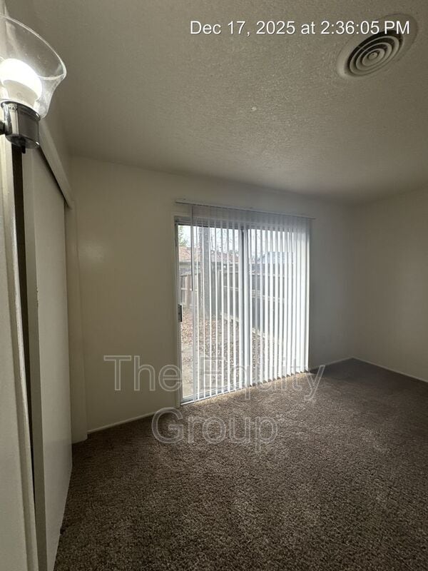 Building Photo - 801 S Conyer St