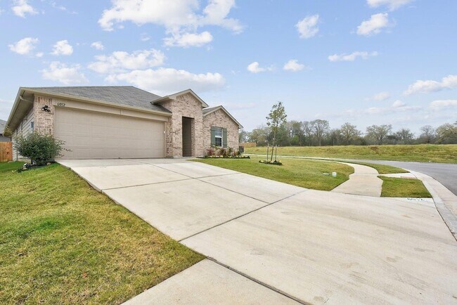 Building Photo - 6012 Xene Dr